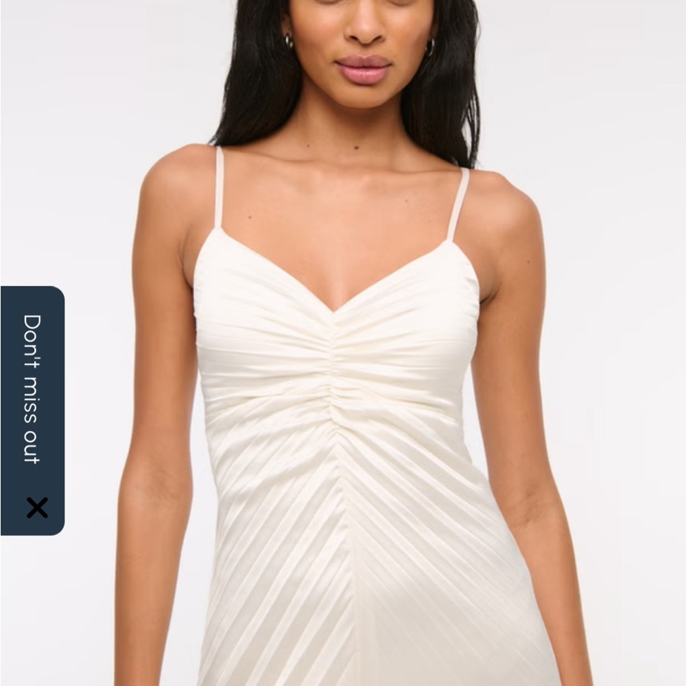 A&F Bridal dress (size S)